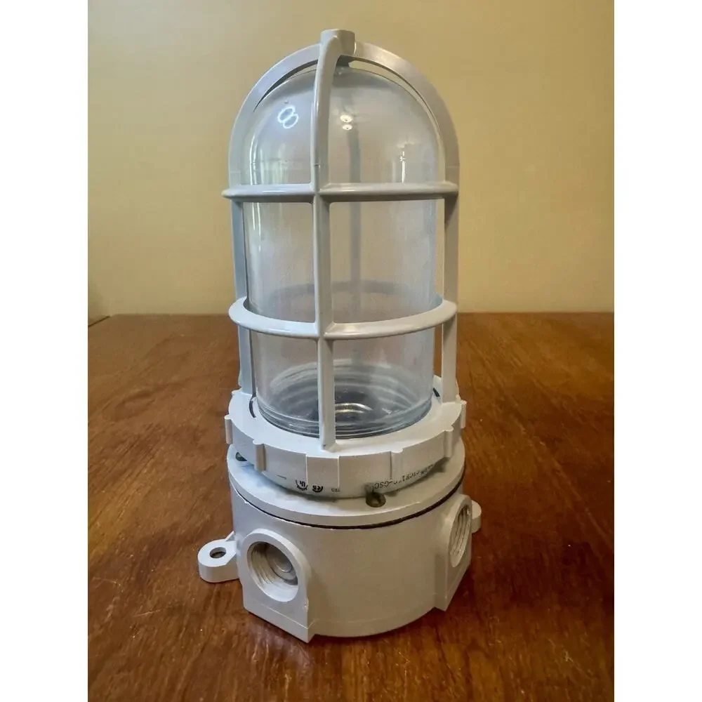 Canlet Vapor Proof Non-metallic Lighting Fixture 150W, PN 68GICF15G-GSC
